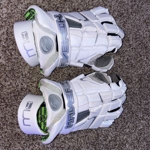 Maverik M4 Lacrosse Gloves